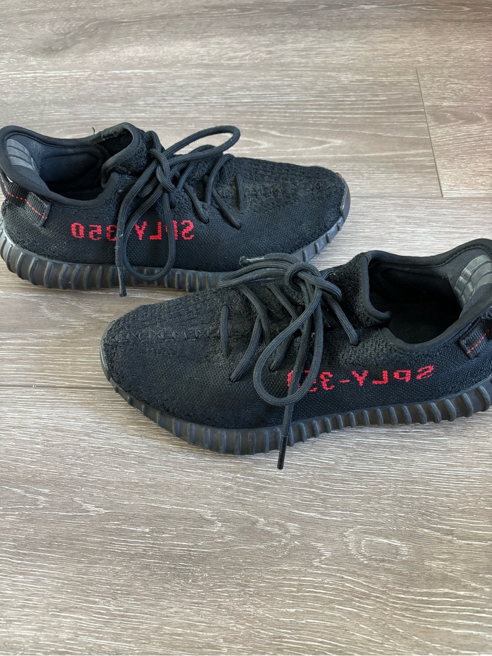 Yeezy Boost 350 V2 “Bred” / Black Red,
